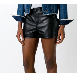Short en cuir Calvin Klein